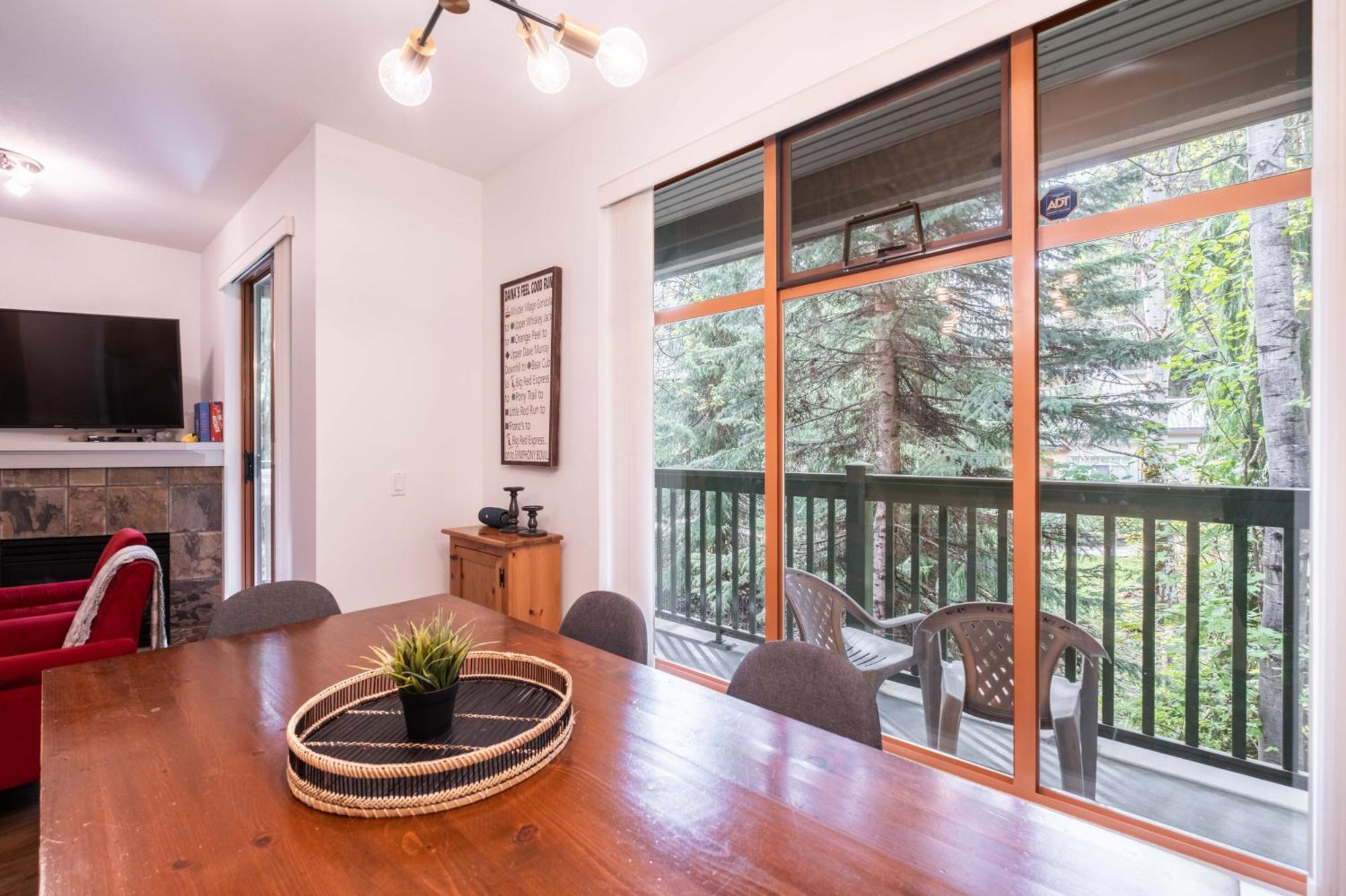 Northstar By Outpost Whistler Exterior photo